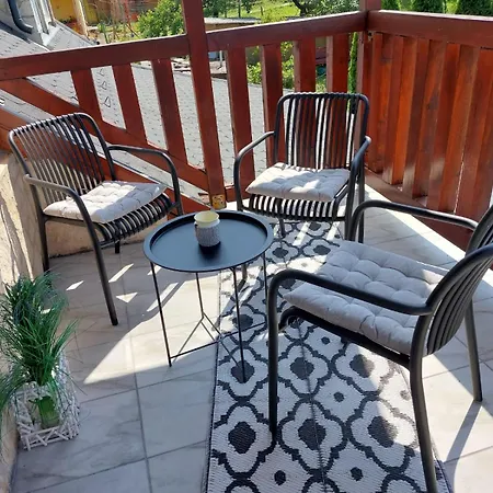 Dream 4 Persons Free Sauna Homestay