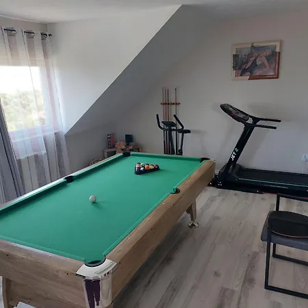 Dream 4 Persons Free Sauna Gazde/Camere de închiriat *